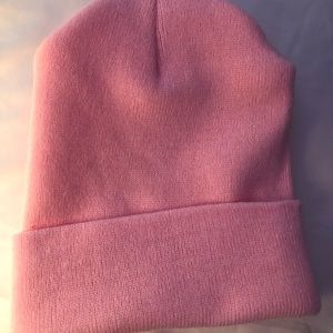 Pink beanie (Never worn)